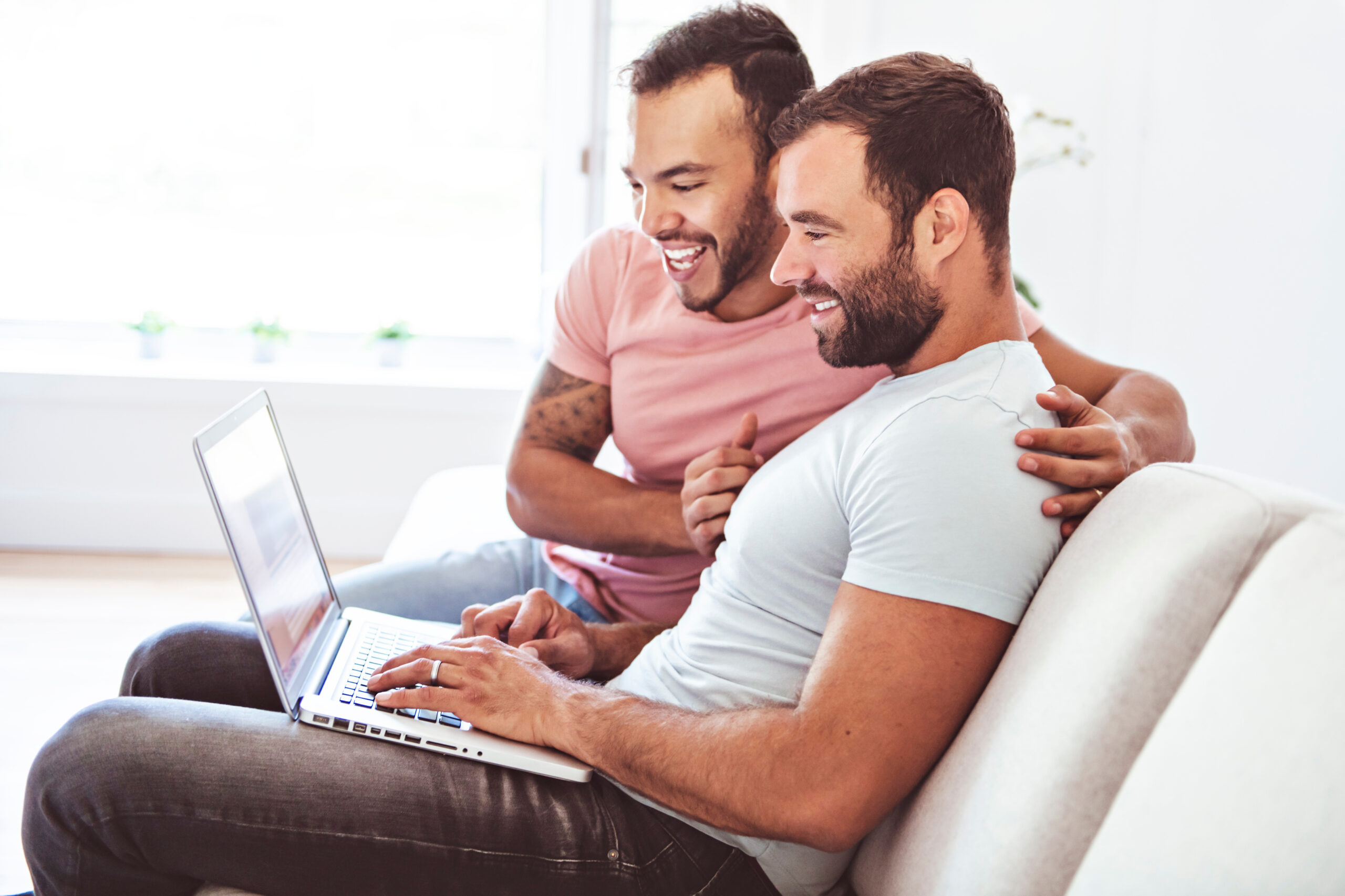 Magazin-Männer - Stockfoto - Adobe - Lizenz vorhanden